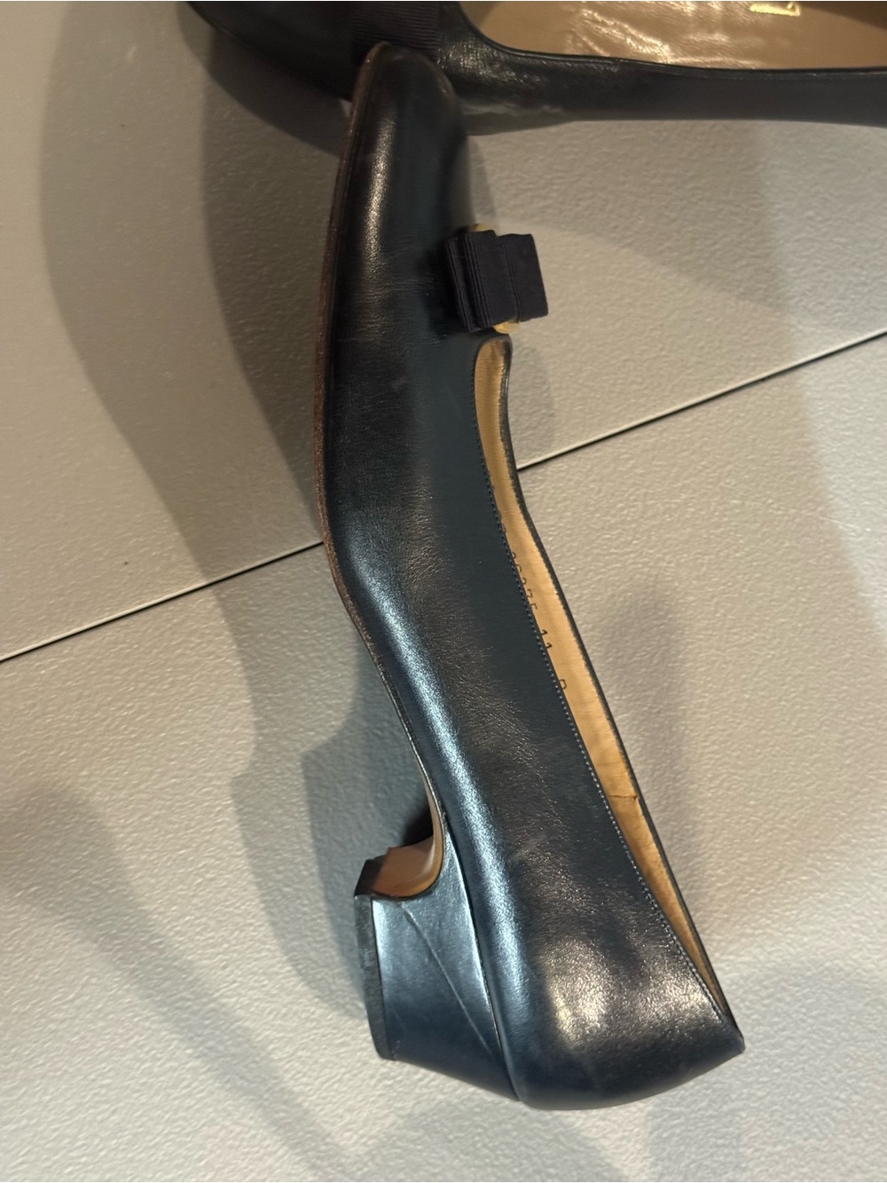 Salvatore Ferragamo Black Leather Pumps with Gold Bow Accent - Picture 4 of 4